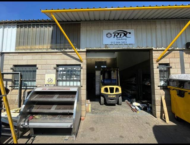 INDUSTRIAL PROPERTY TO RENT IN HENNOPSPARK
